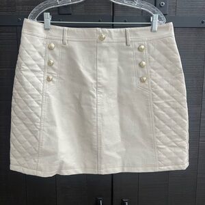 Elegant Cream Skirt Faux Leather Size 16